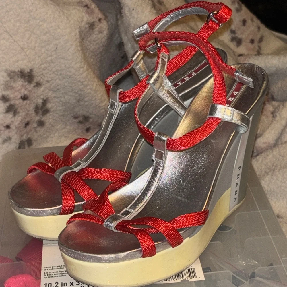 Retired style, 
Prada Red and Silver T-Strap Platform Sandals - Picture 8 of 10